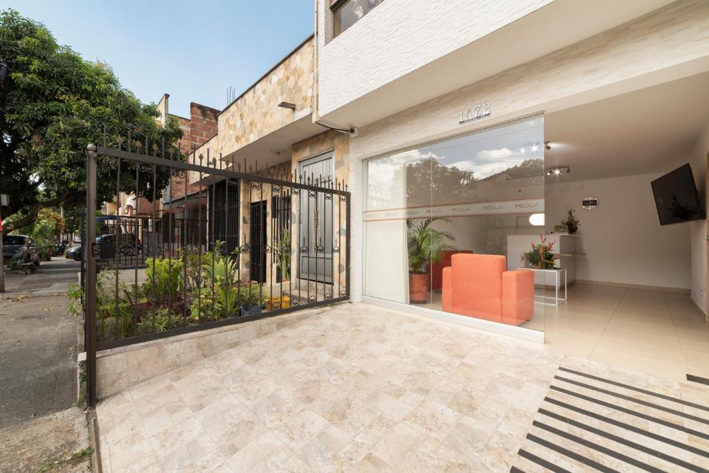 Ayenda 1240 Megua - Fachada - 9