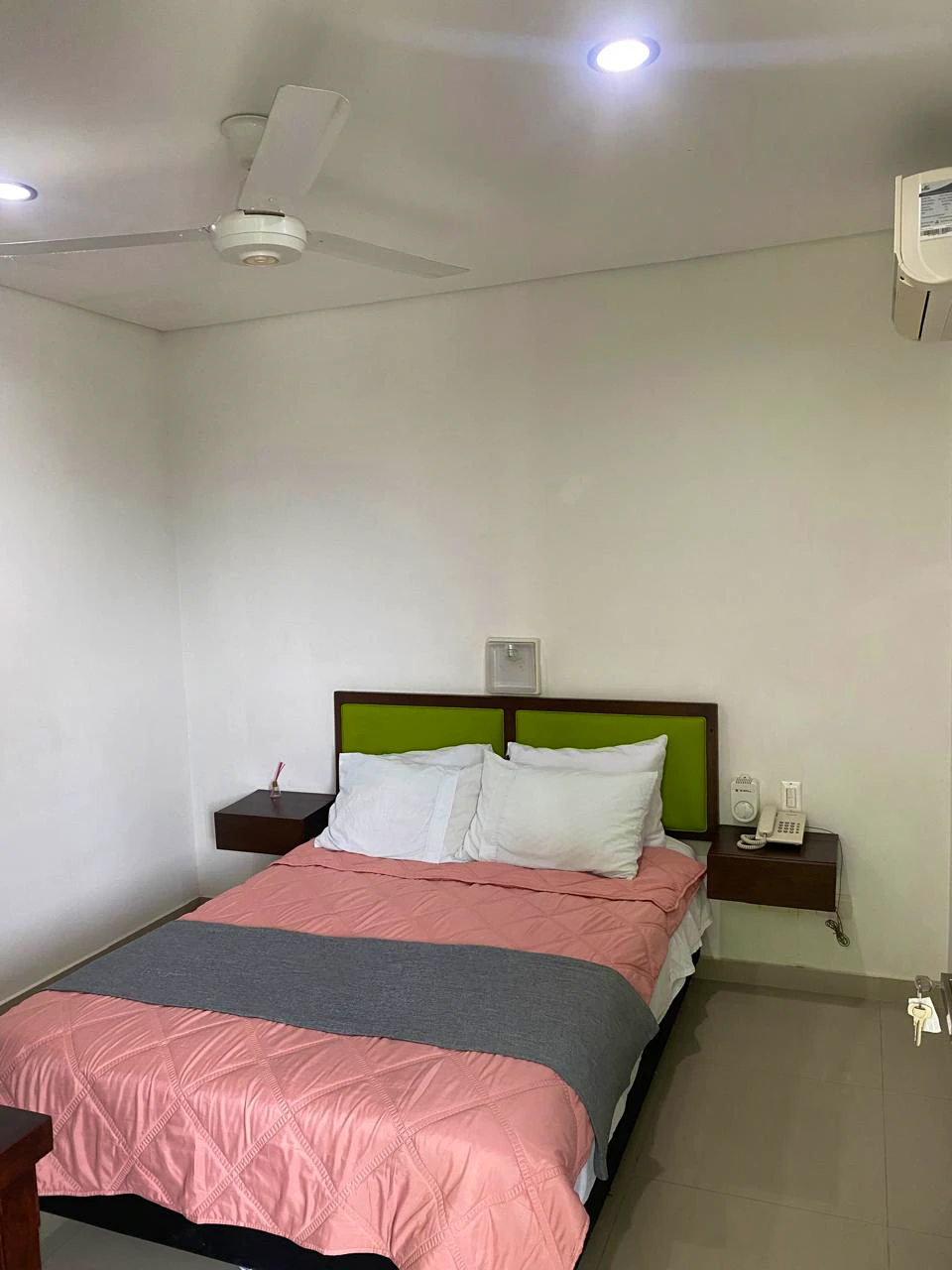 LHM HOTEL - DOBLE ESTANDAR (1 CAMA  MATRIMONIAL)  - 15