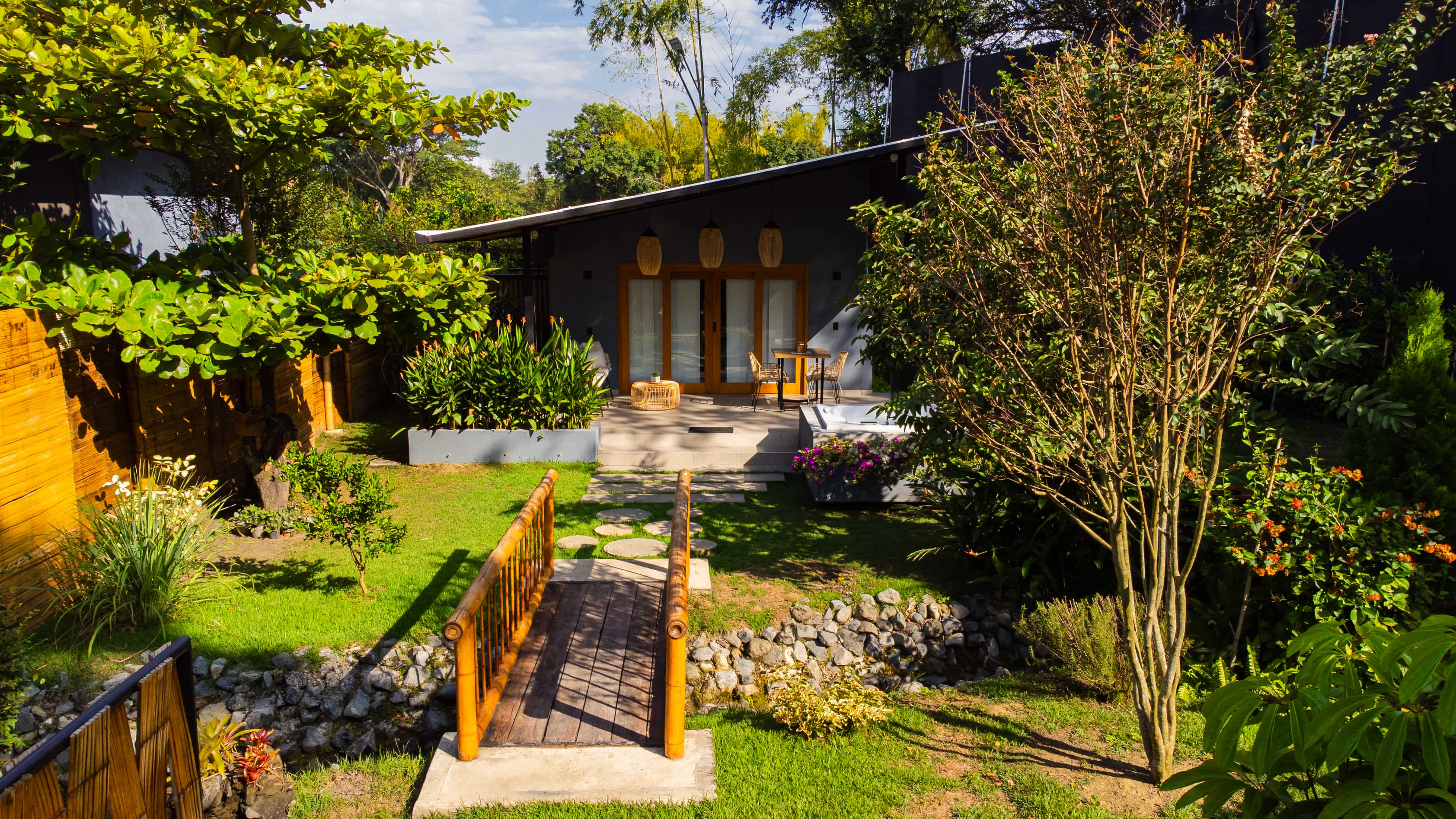 Tierra Mistú 25