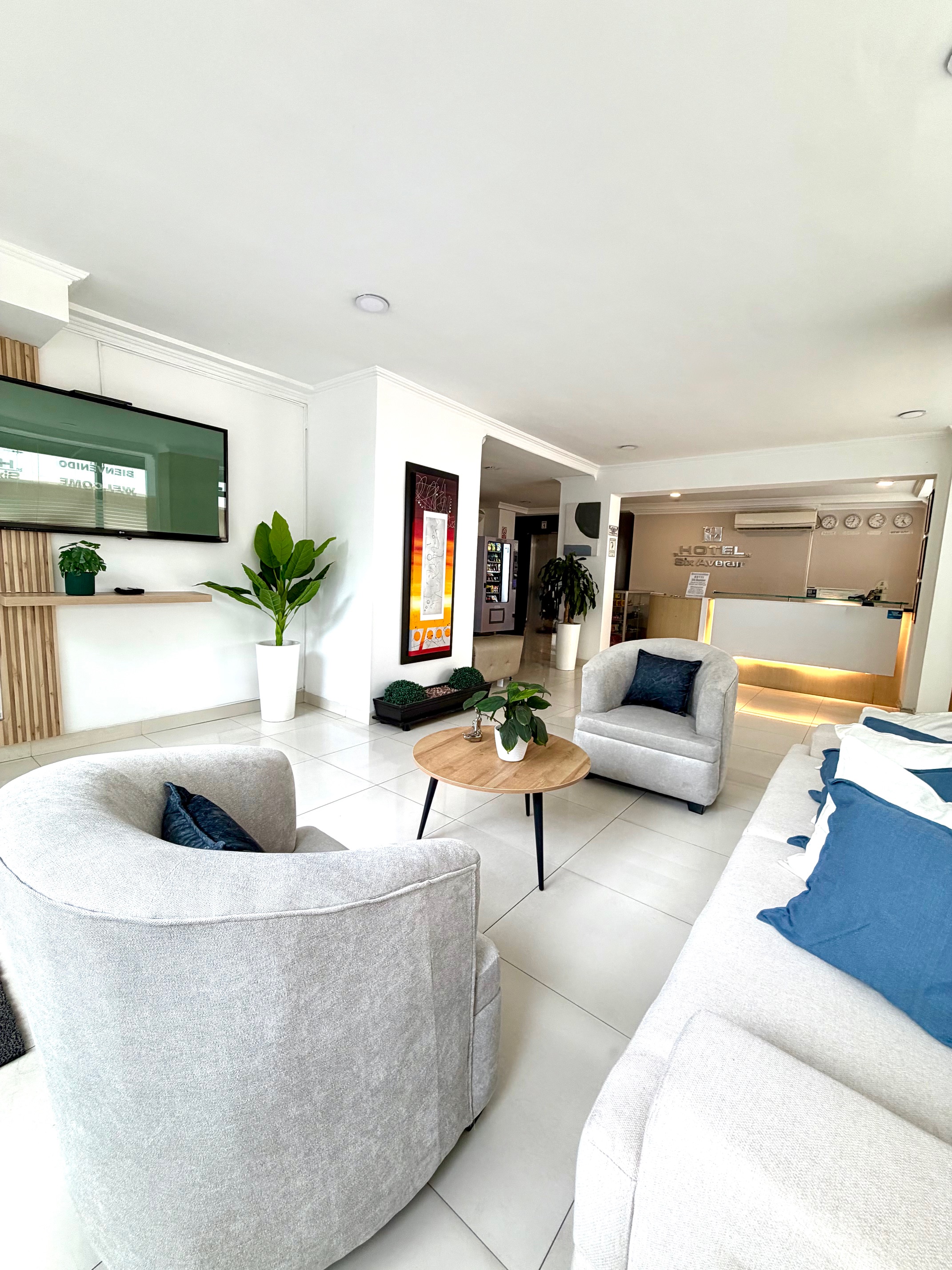 Hotel Six Avenue Cali - Recepción - 39