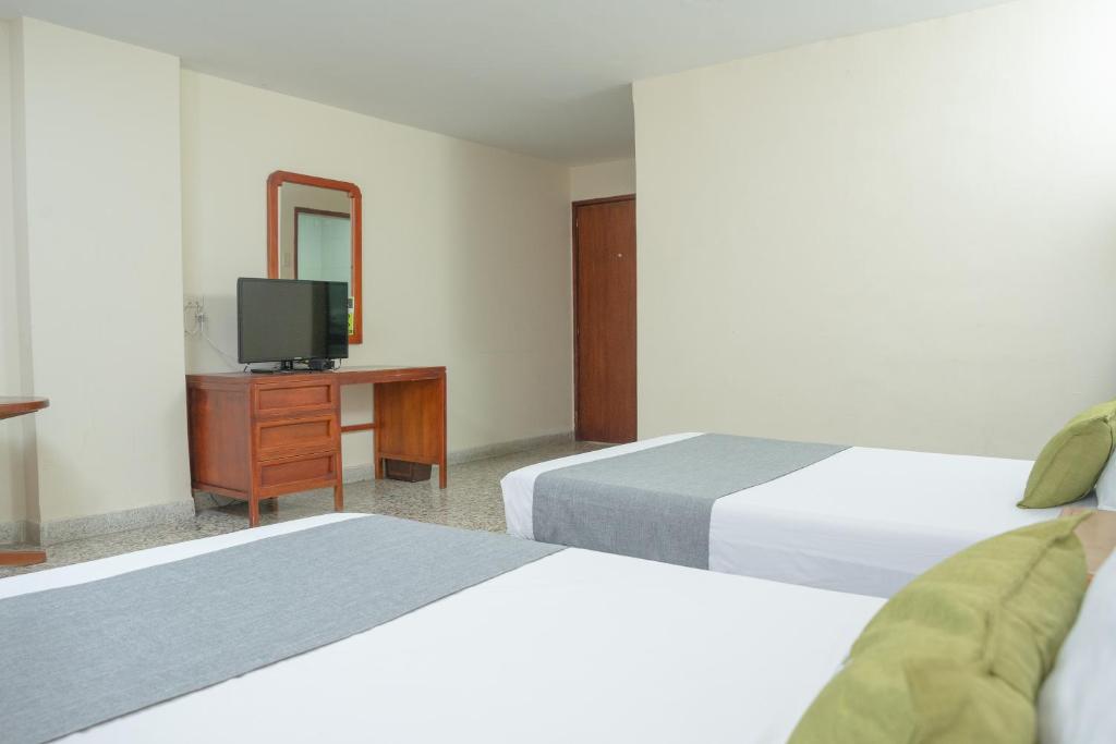 Ayenda 1313 Barahona 72 - Triple - 0