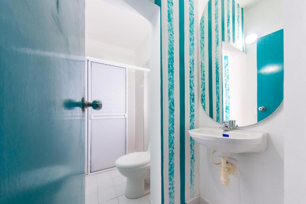Ayenda Cartagena Blue 1804 36