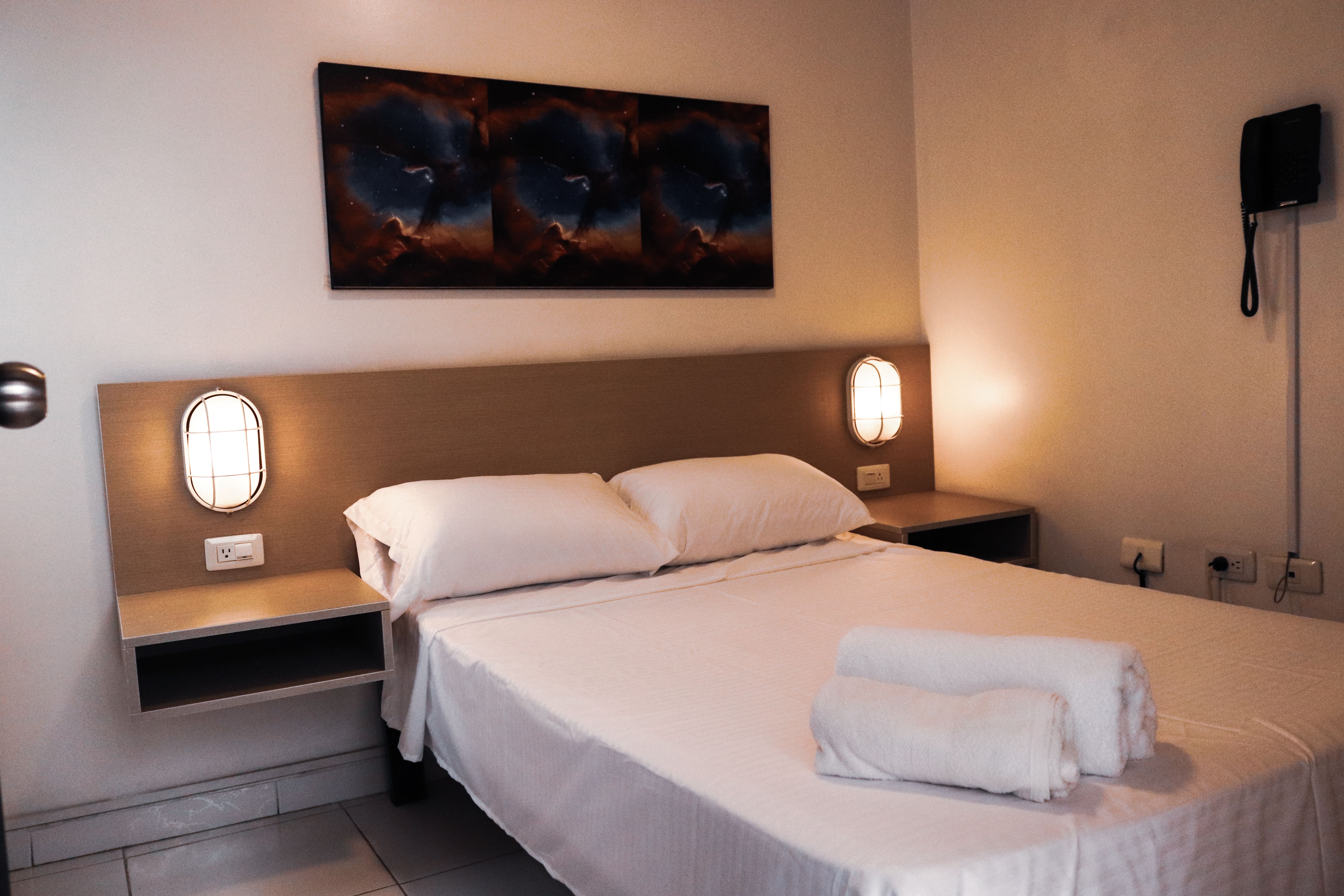 HOTEL CALIFORNIA BLUE  - Habitacion Familiar  - 8