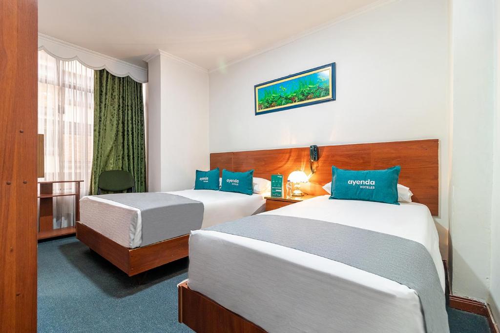 Ayenda Americano - Triple Estandar - 14