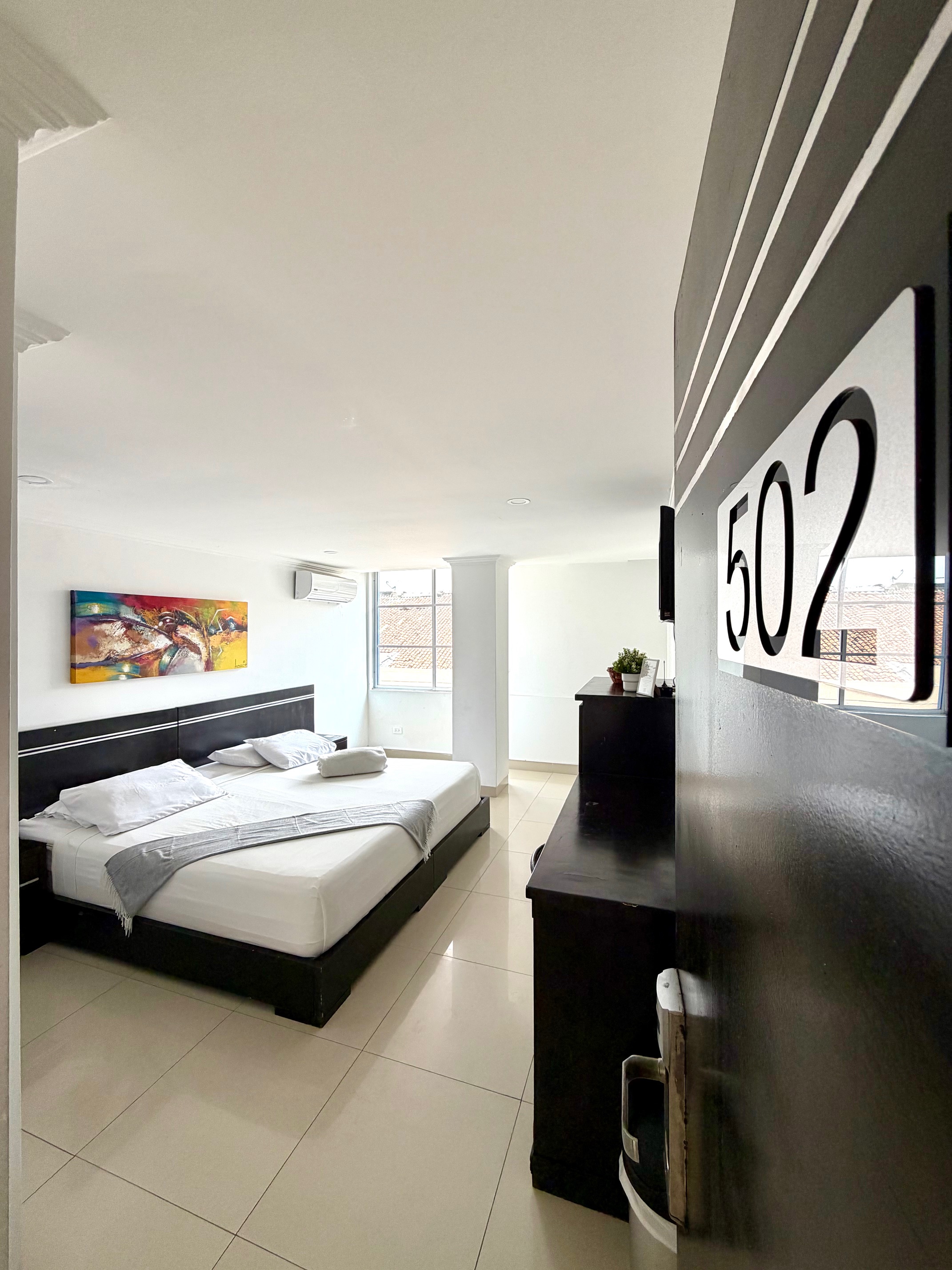 Hotel Six Avenue Cali - Twin - 11