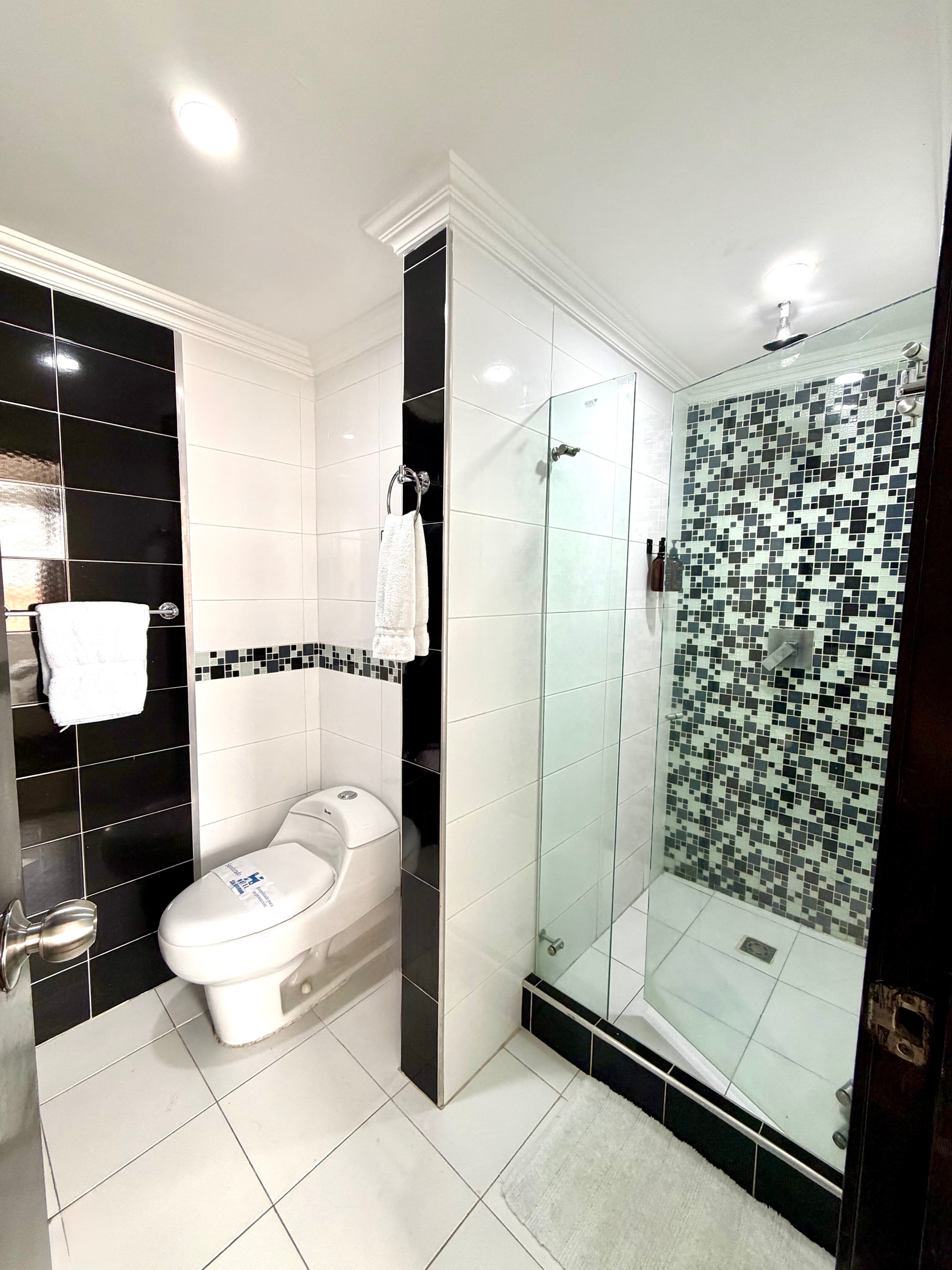 Hotel Six Avenue Cali - Baño - 32