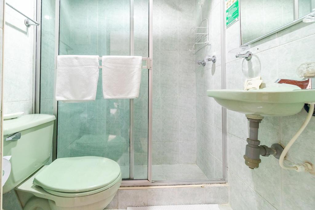 Ayenda Americano - Doble Estandar - 16