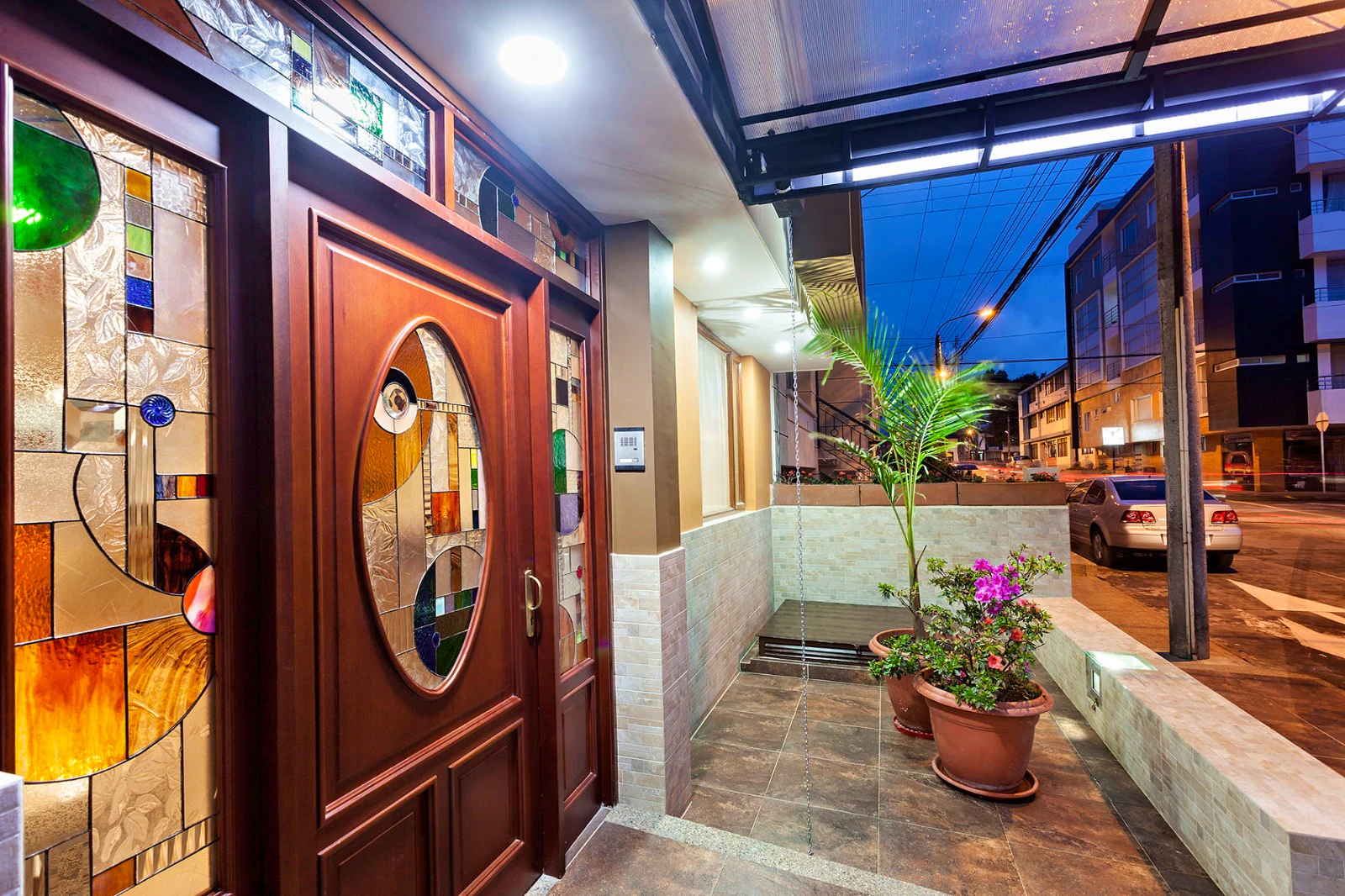 HOTEL FRANCES LA MAISON 13