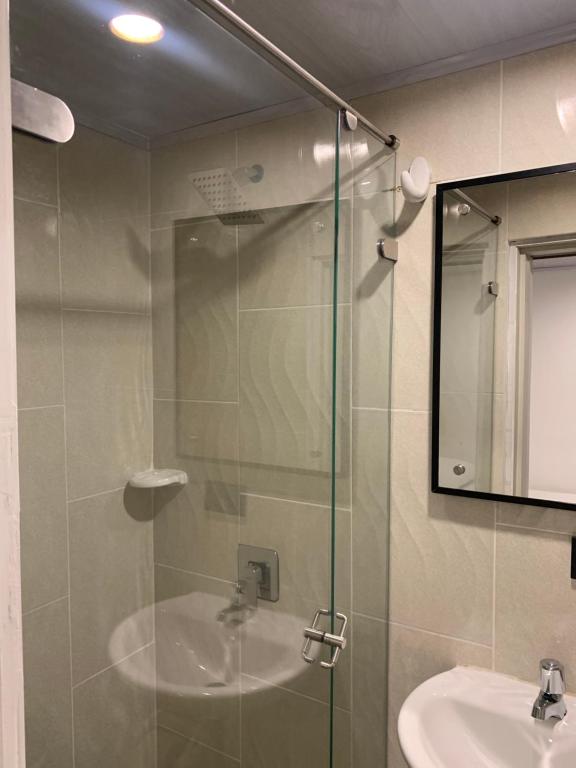 Hotel Urban Center Bogota - Baño - 10