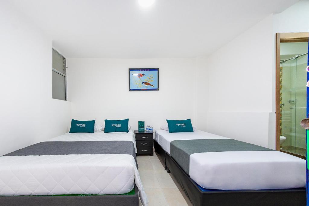 Ayenda Fundadores 1906 18