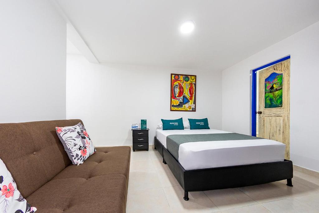 Ayenda Fundadores 1906 10