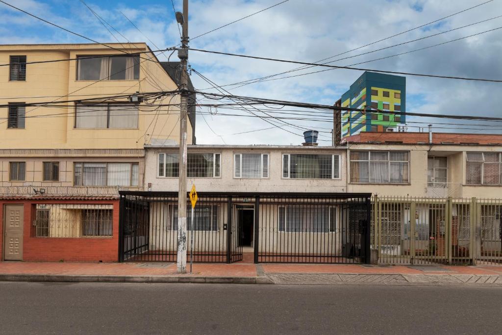 Ayenda 1055 Agora INN Corferias 13