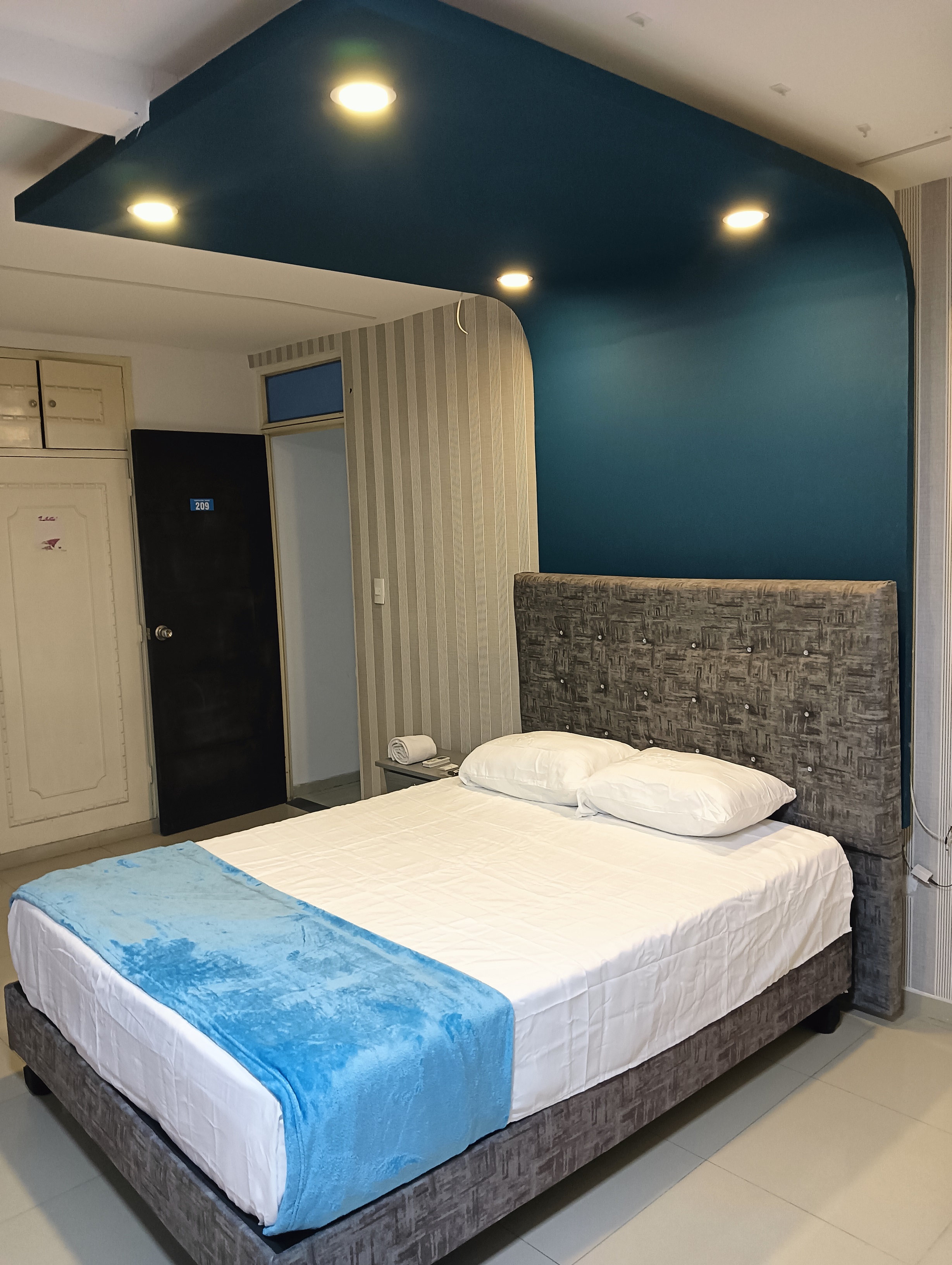 Hotel Pasarela Cali - Doble con Aire Acondicionado - 10