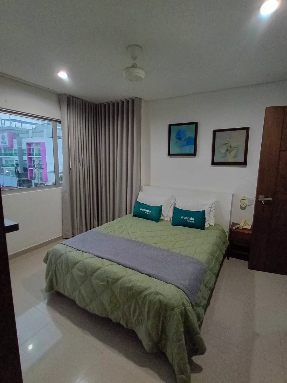 LHM HOTEL - DOBLE DELUXE - 5