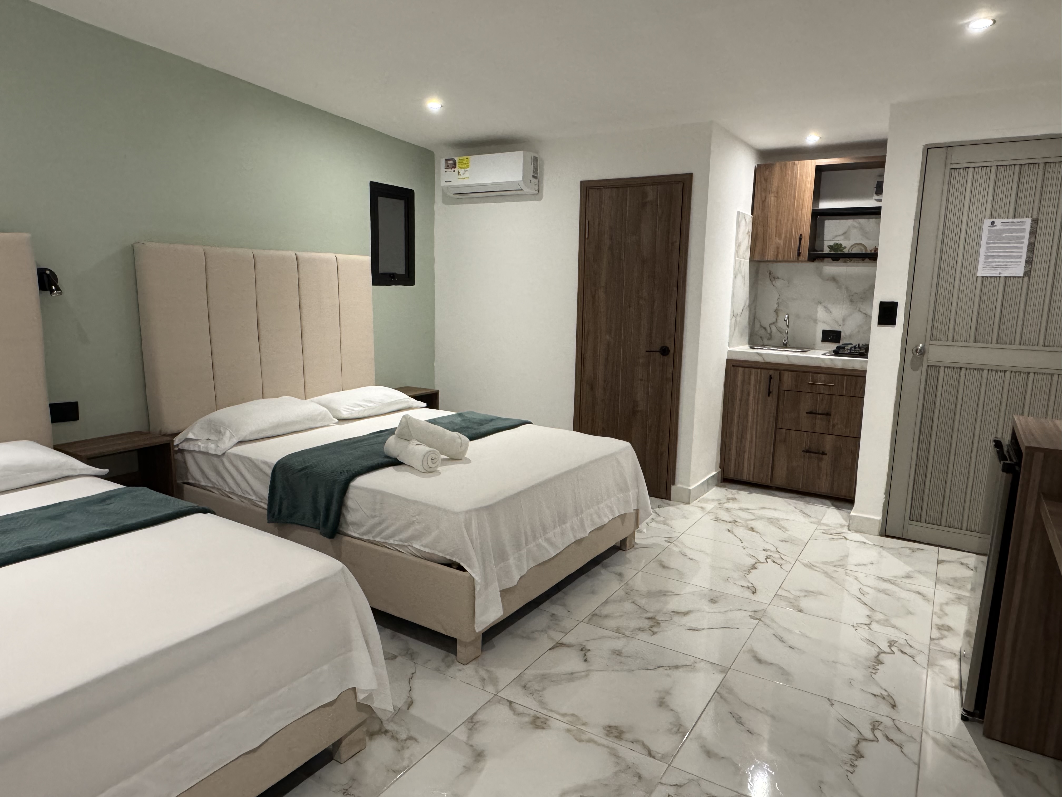 ARCADIA HOTEL 15