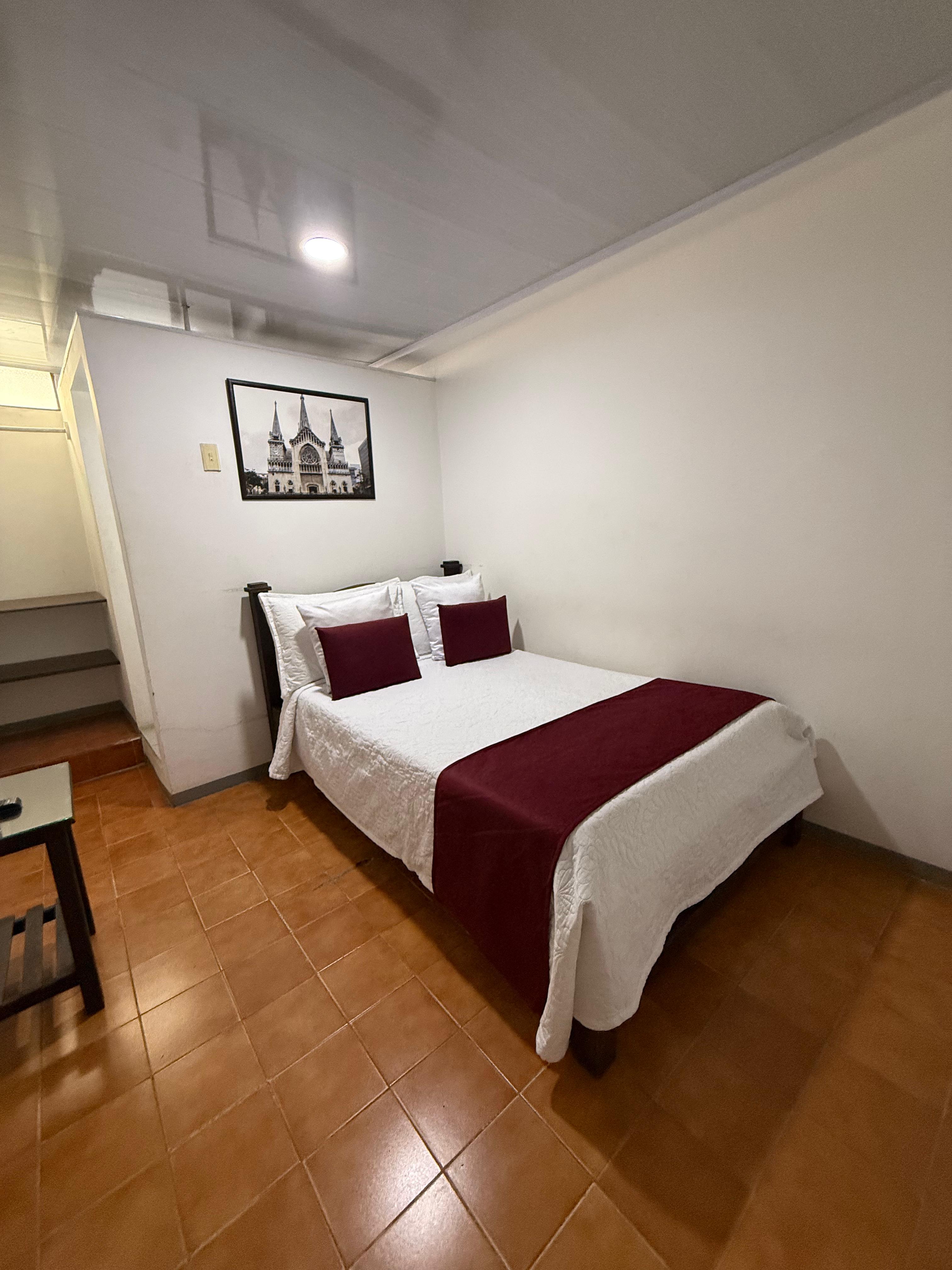 Ayenda Marana - Doble Estandar - 5