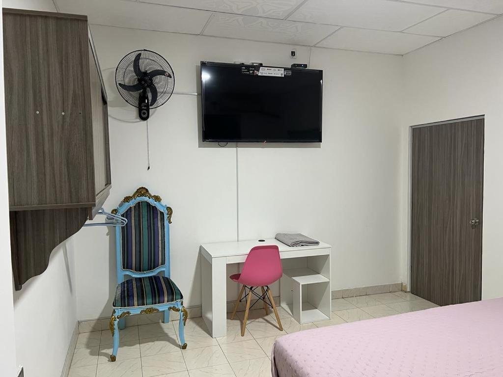 Cool House 24Horas 10