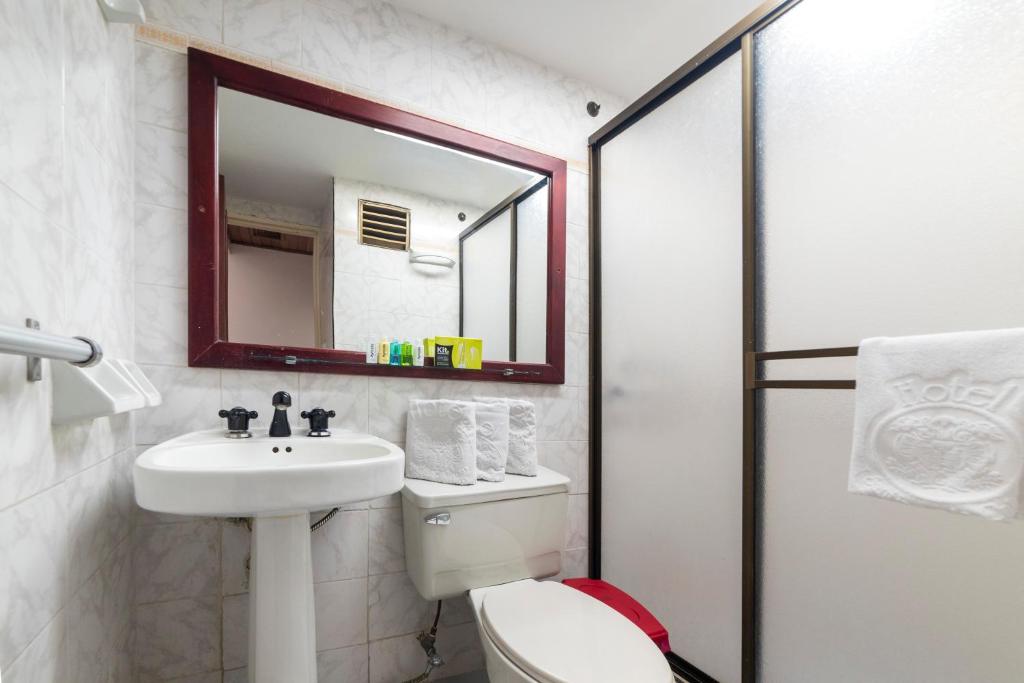 Ayenda 1408 Jaba Santiago de Cali - Baño - 26