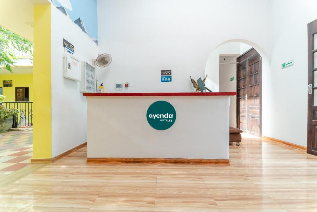 Ayenda 1305 Retro 13