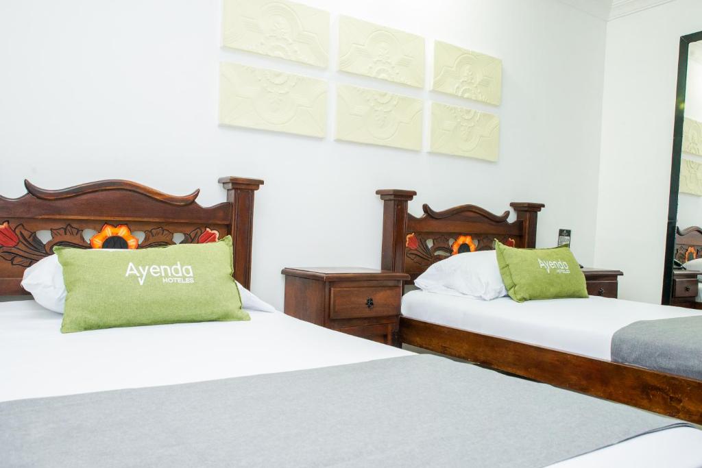 Ayenda 1315 Candiac 1