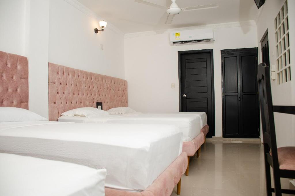 Ayenda Muleke - Cuádruple Estándar - 10