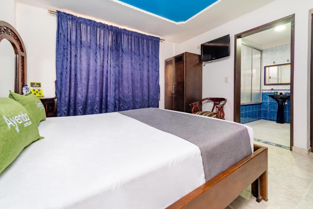 Ayenda Eclipse 1706 - Doble - 19