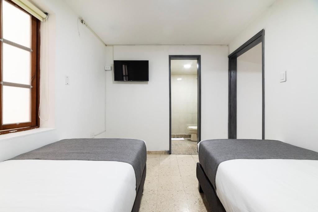 Ayenda 1055 Agora INN Corferias - Doble - 1