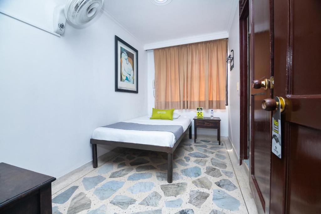 Ayenda Calypso 1142 1