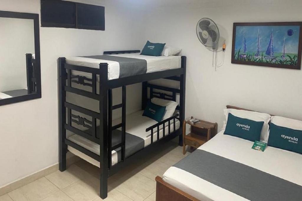 Ayenda 1618 Colón Rodadero 38