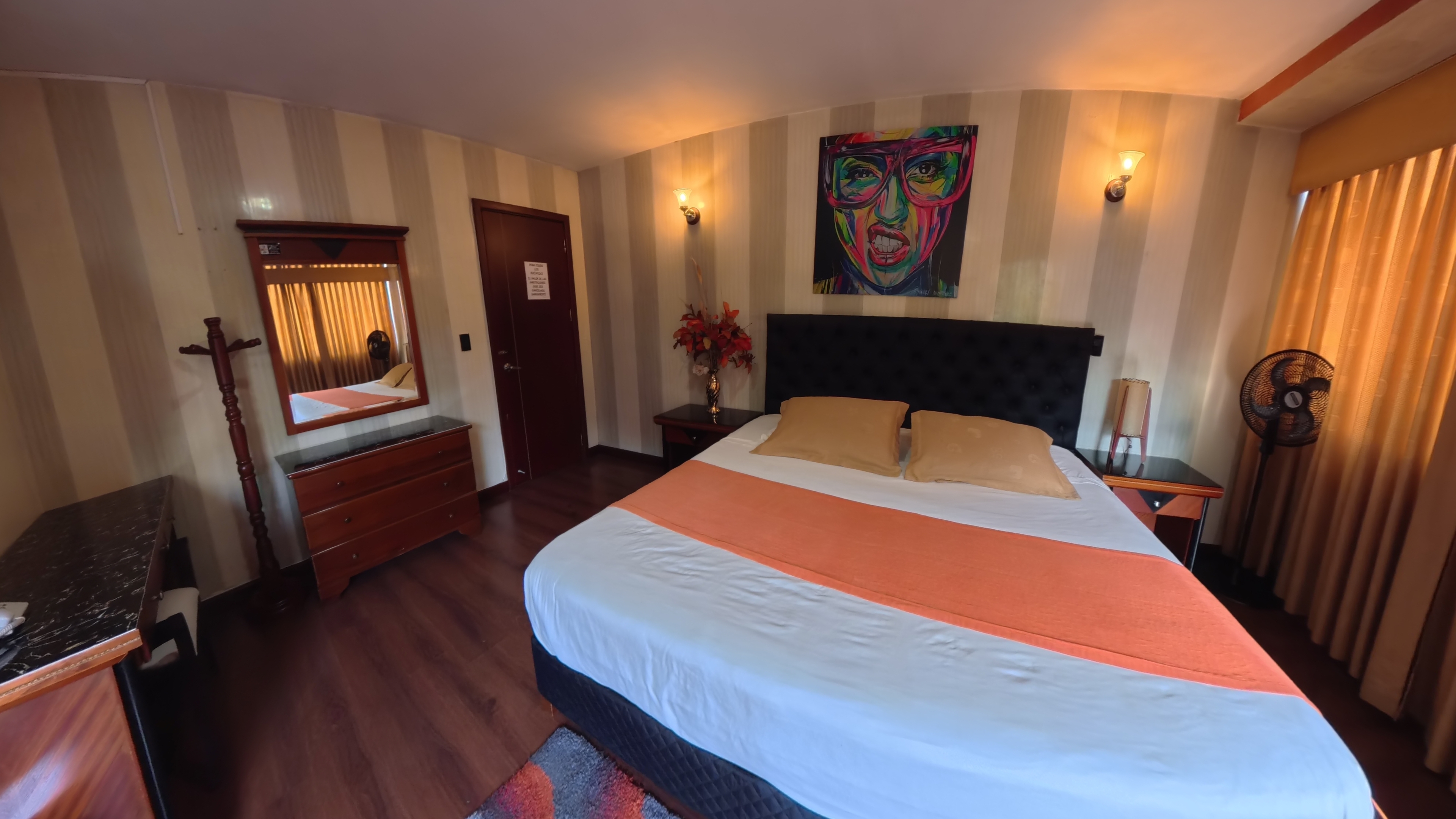 HOTEL IMPERIO REAL 21