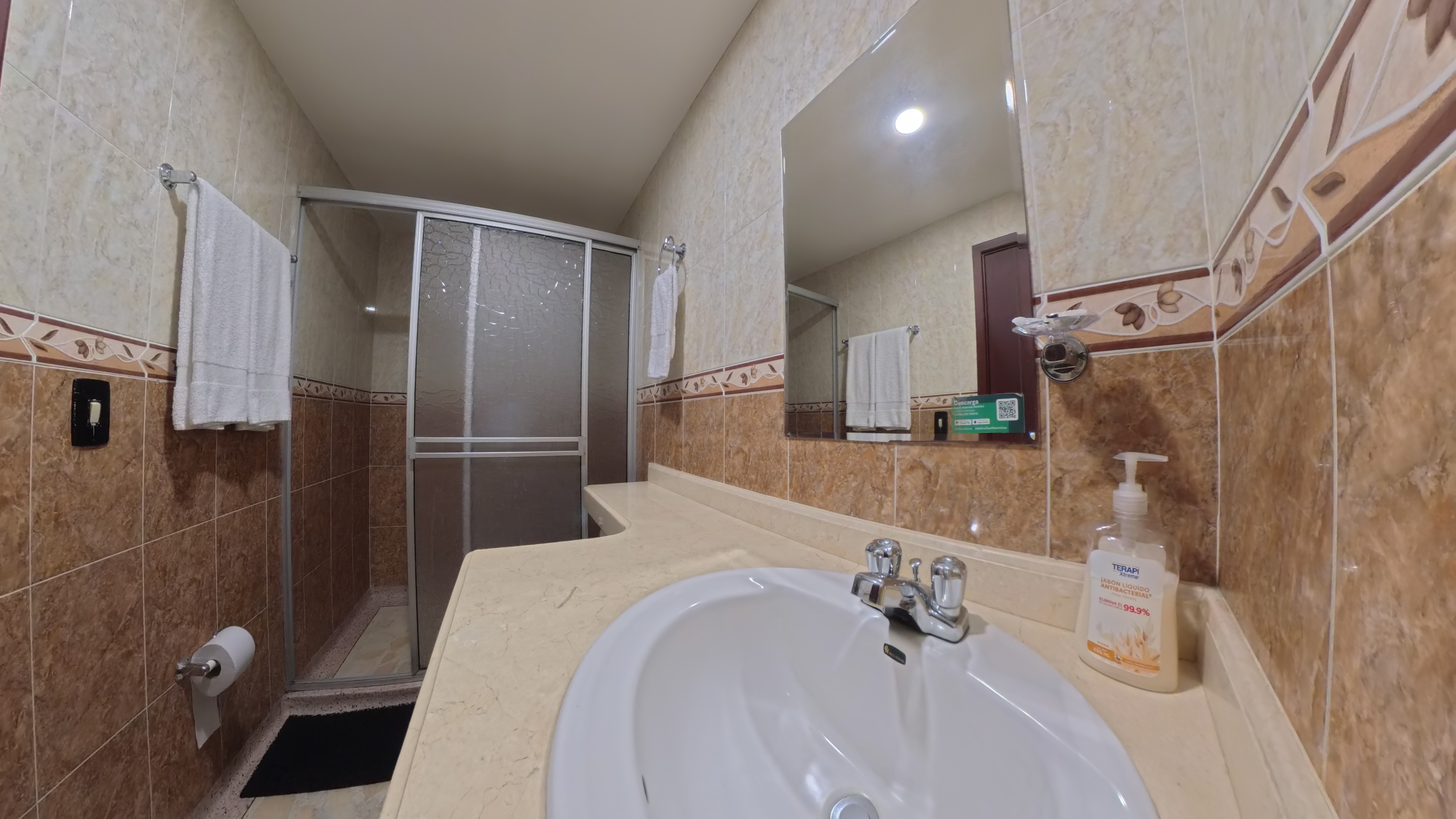 HOTEL IMPERIO REAL 31