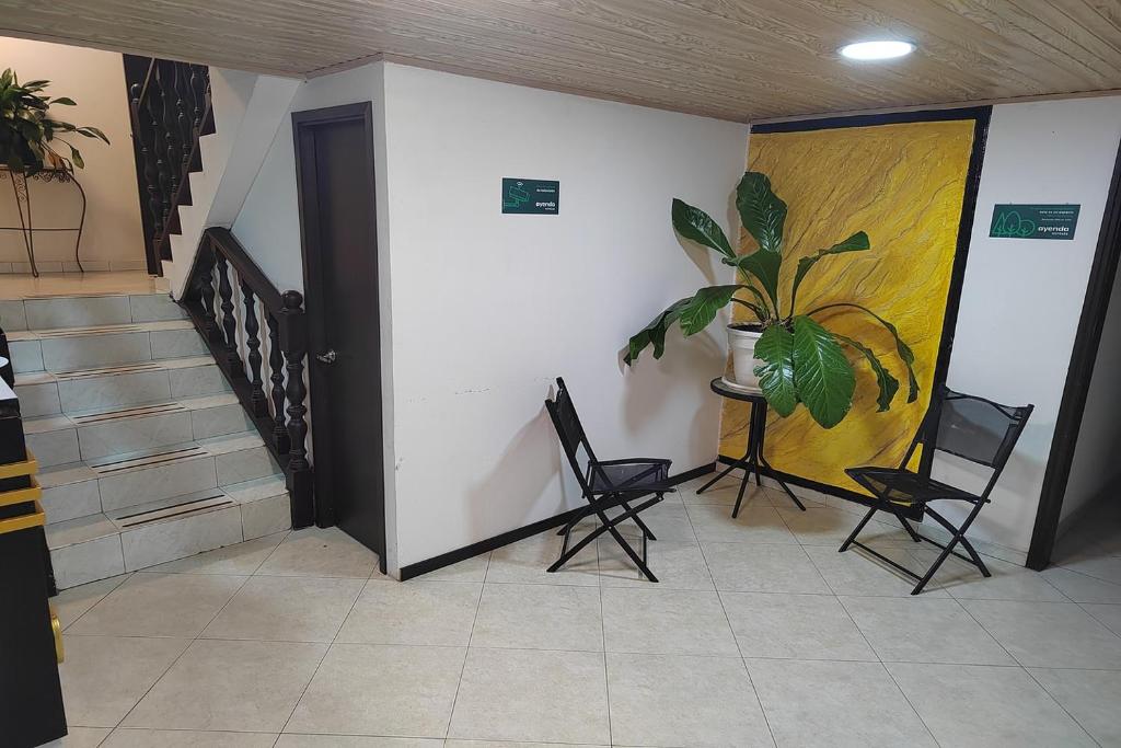 Ayenda Gold House 17