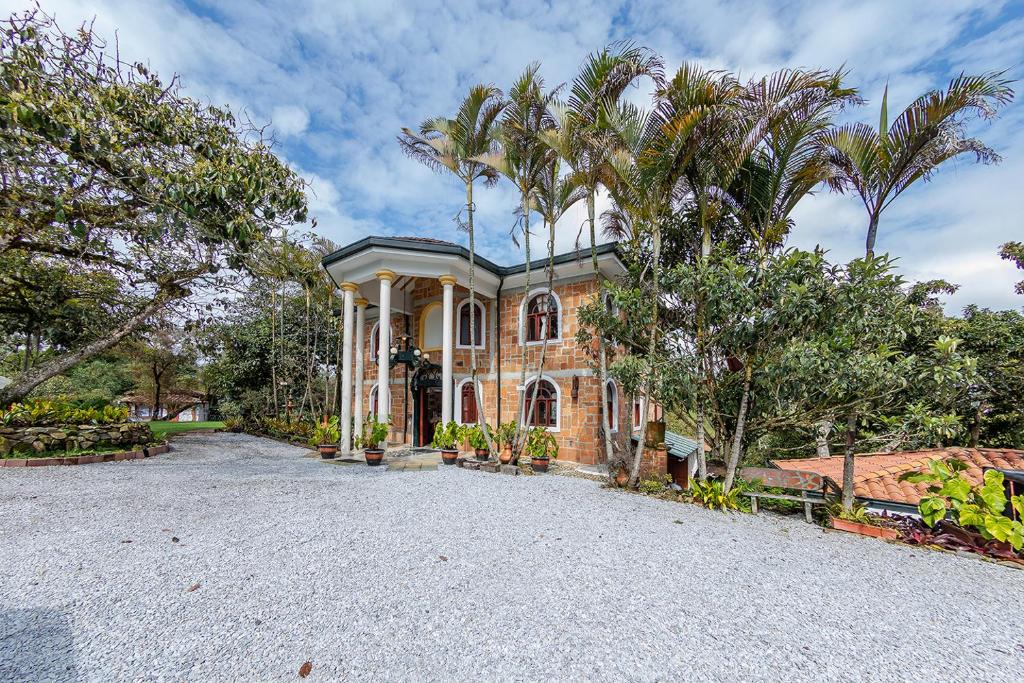 Ayenda Llanogrande Inn 30