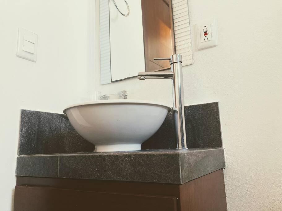 Luxury Oceanfront Direct Rent 14