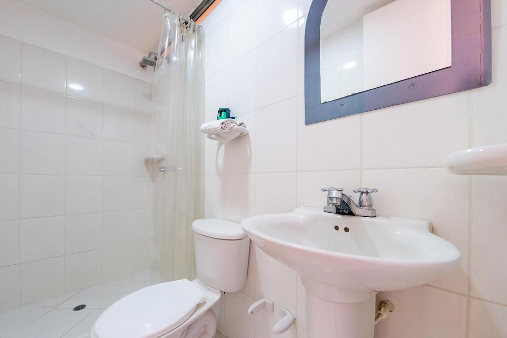 Ayenda 1909 Ambeima 16