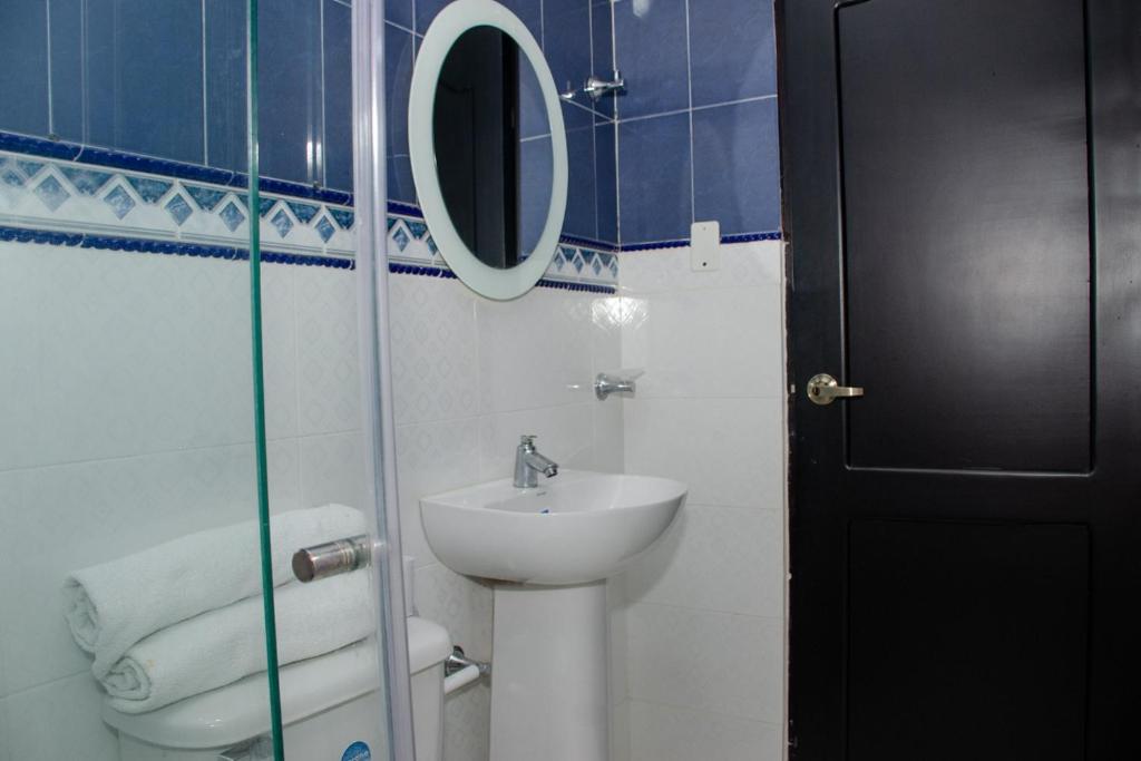 Ayenda Muleke - Cuádruple Estándar - 14