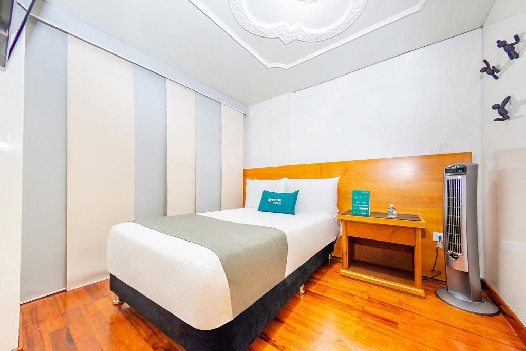 Ayenda Golden Empresarial 15