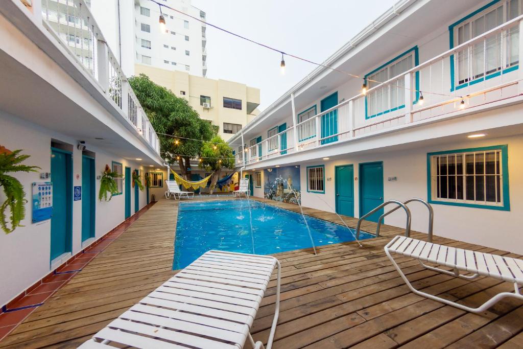 Ayenda Cartagena Blue 1804 31