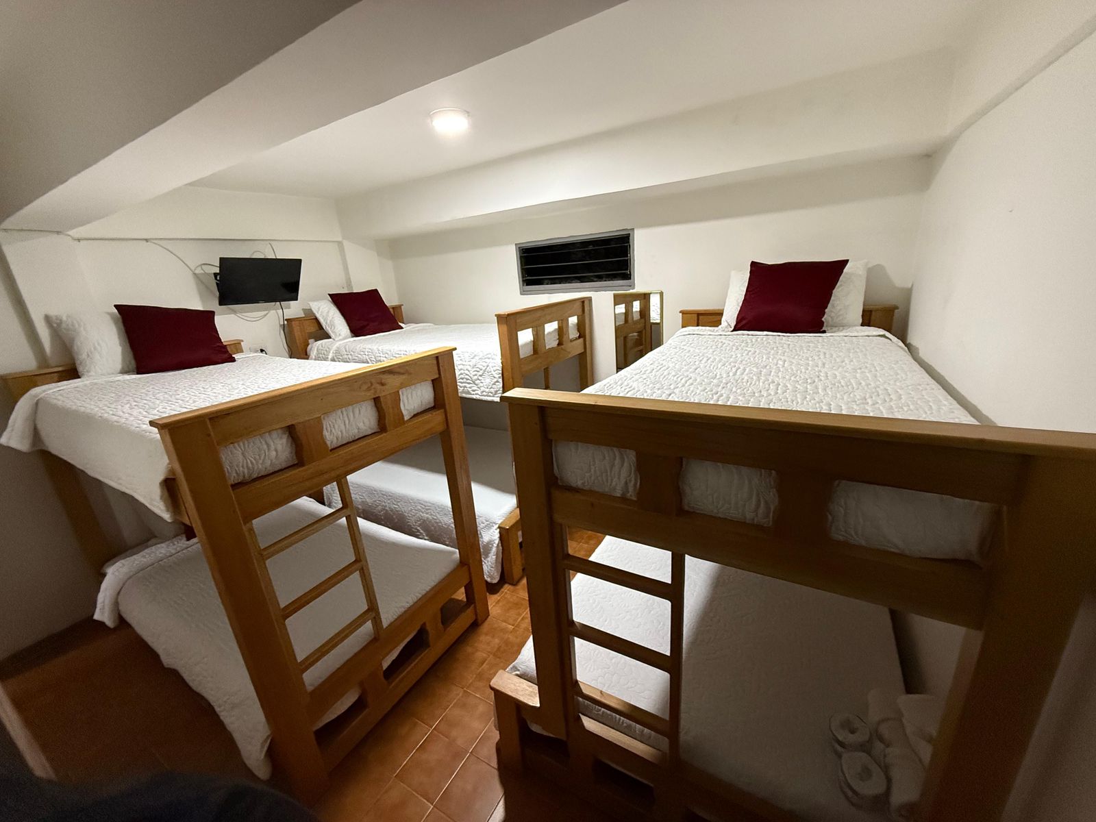 Ayenda Marana - Sextuple Standard - 16