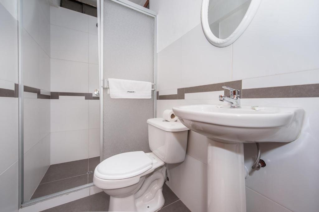 Ayenda Posada Inn - Doble Estandar - 10