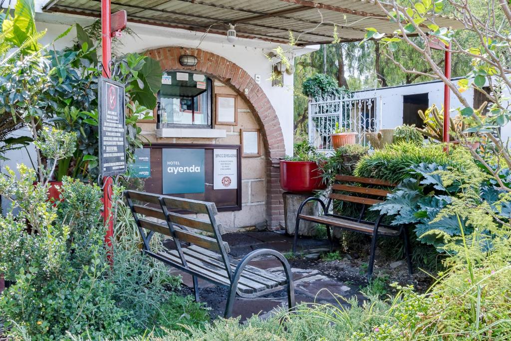 Ayenda Mesón del Río 27