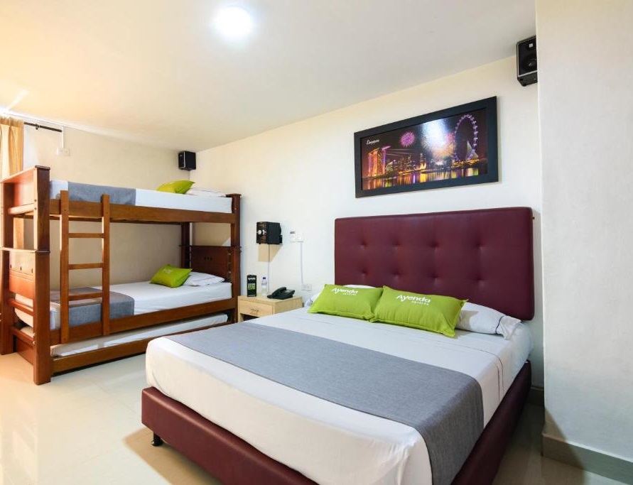 Hotel Colombia Avenida - Cuadruple Estandar - 28