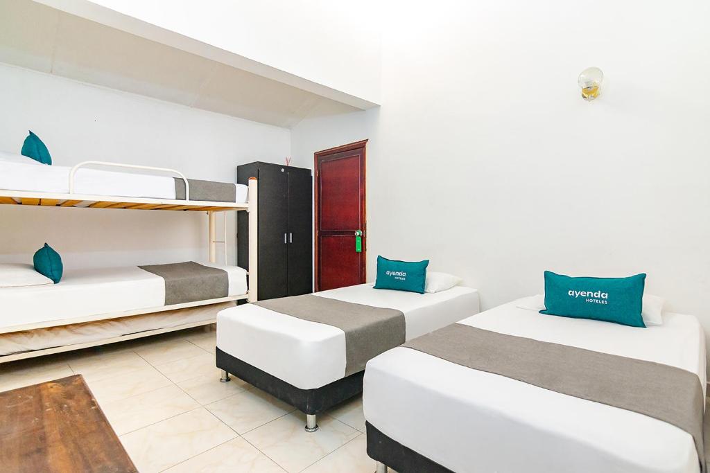 Ayenda Casa Amarilla - Cuádruple - 3