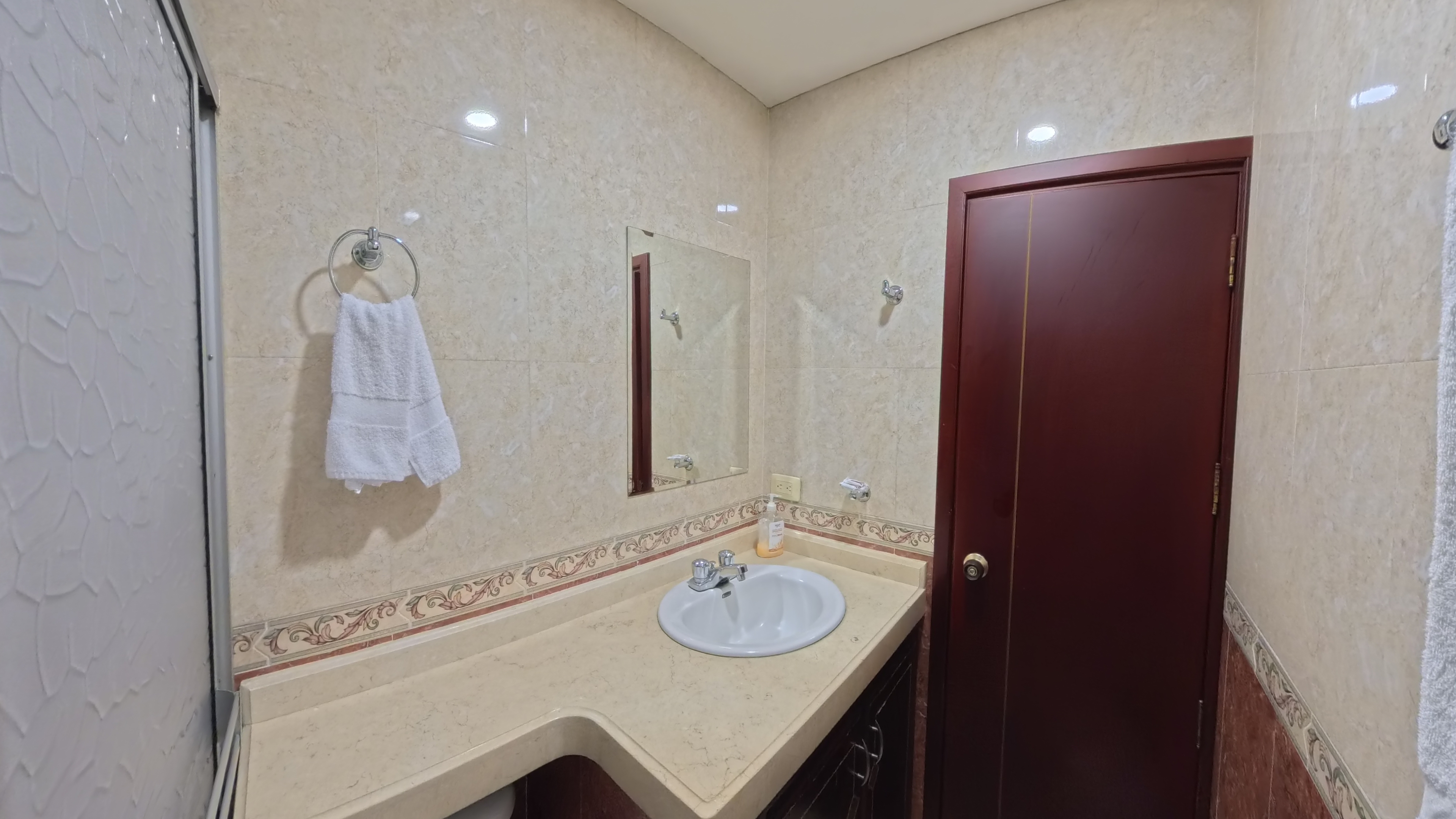 HOTEL IMPERIO REAL 12