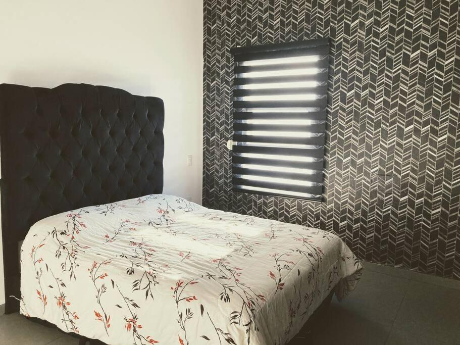 Luxury Oceanfront Direct Rent 13