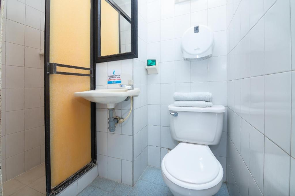 Ayenda Calypso 1142 10