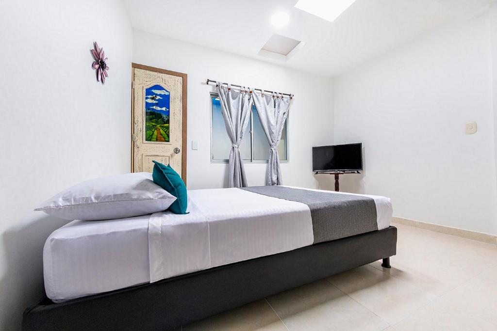 Ayenda Fundadores 1906 3