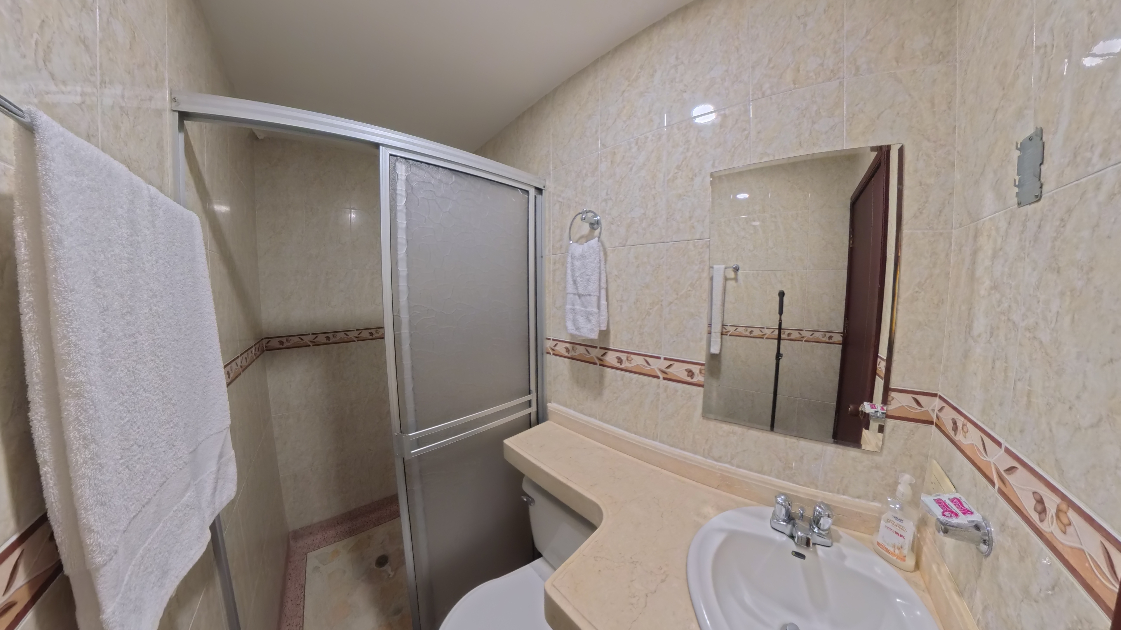 HOTEL IMPERIO REAL 46