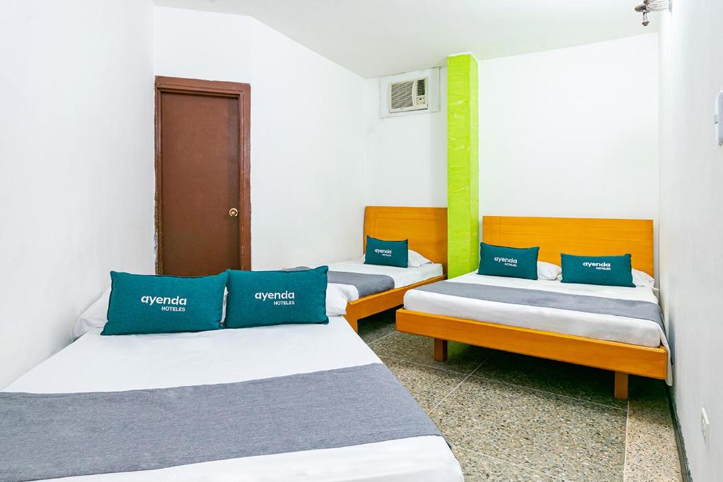 Ayenda Cavalier Suites - Quintuple Económica Con Ventilador - 1