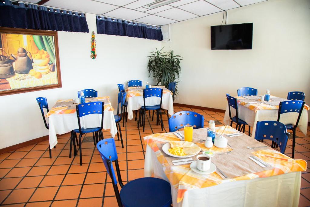 Ayenda 1133 Casa Polty 12